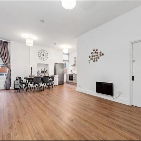Majestic 2-Bedroom Flat In Knightsbridge-Hyde Park Kb70 London Exteriör bild