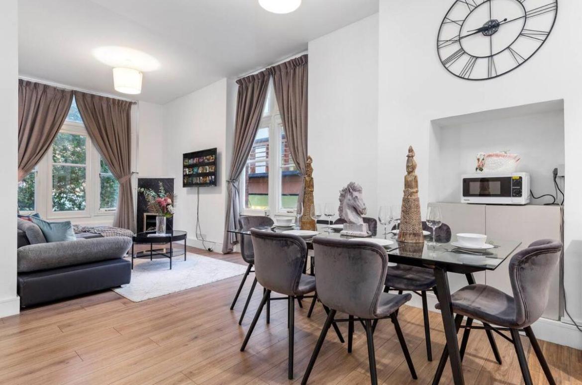 Majestic 2-Bedroom Flat In Knightsbridge-Hyde Park Kb70 London Exteriör bild