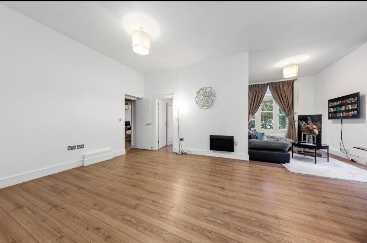 Majestic 2-Bedroom Flat In Knightsbridge-Hyde Park Kb70 London Exteriör bild