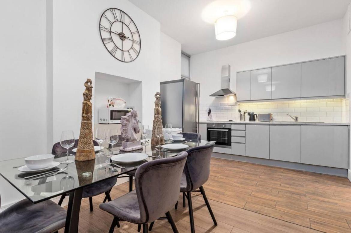 Majestic 2-Bedroom Flat In Knightsbridge-Hyde Park Kb70 London Exteriör bild