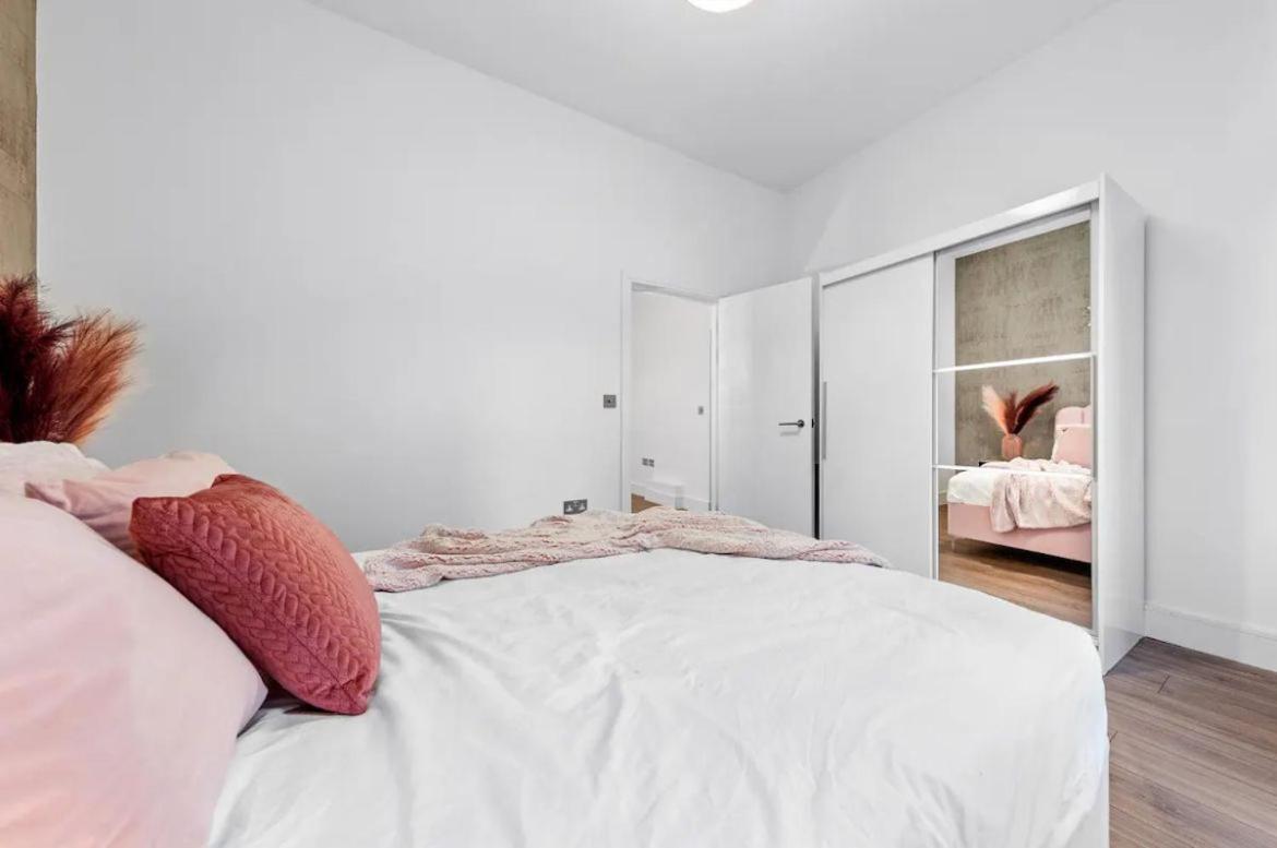 Majestic 2-Bedroom Flat In Knightsbridge-Hyde Park Kb70 London Exteriör bild